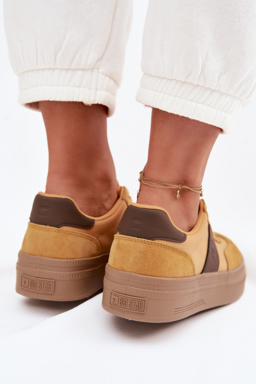 dalla pelle scamosciata Scarpe modello sneakers Femminile Big Star TT274166 colore giallo