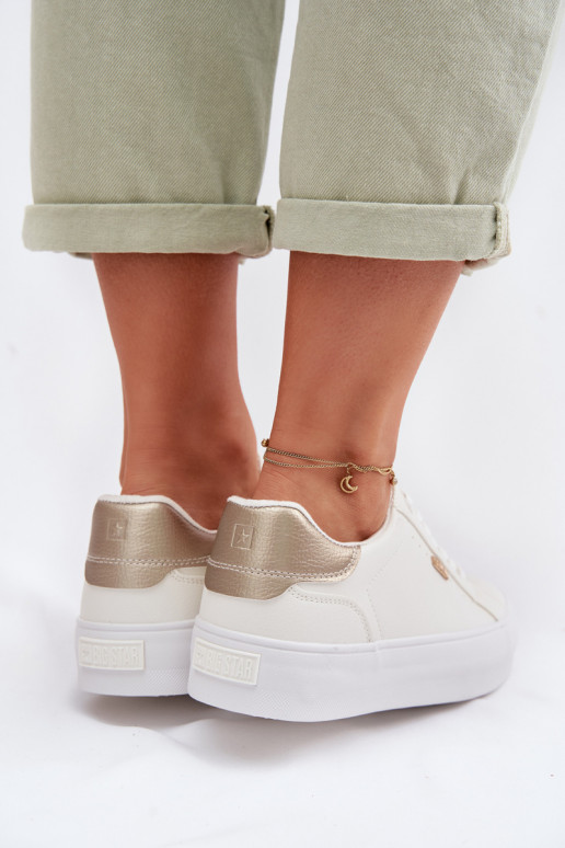 Scarpe modello sneakers con una piattaforma Big Star TT274805 Colore bianco
