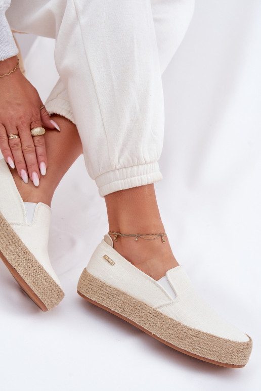 Espadrillas con una piattaforma Big Star TT274090 colore avorio