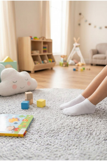 Calzini per bambini color bianco candido 2