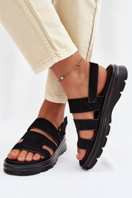 Sandali da donna dalla pelle scamosciata Big Star TT274484 colore nero