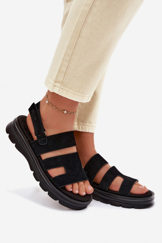 Sandali da donna dalla pelle scamosciata Big Star TT274484 colore nero