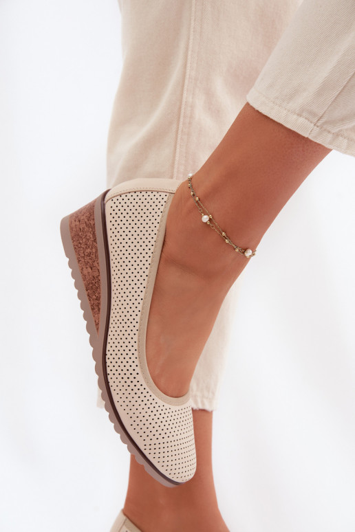 scarpe Femminile con una piattaforma Vinceza 58629 colore avorio