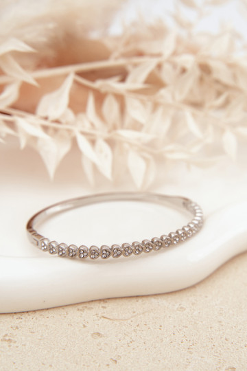 Un braccialetto FemminilePiccolome zirconi Stal NierdzeAna color argento 2