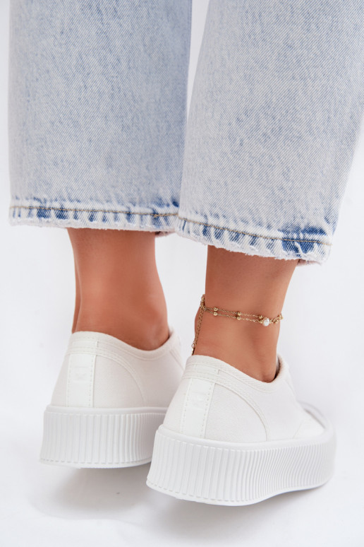 Scarpe per il tempo libero con una piattaforma Big Star TT274269 Colore bianco