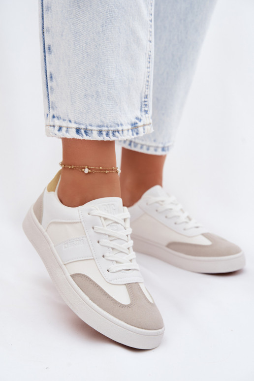 Scarpe modello sneakers Basso per le donne Big Star TT274767 Colore bianco