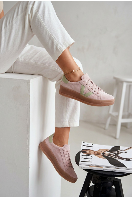 Scarpe modello sneakers FemminileAbilitatoturalnego dalla pelle scamosciatau con una piattaforma Vinceza 79597 colore rosa