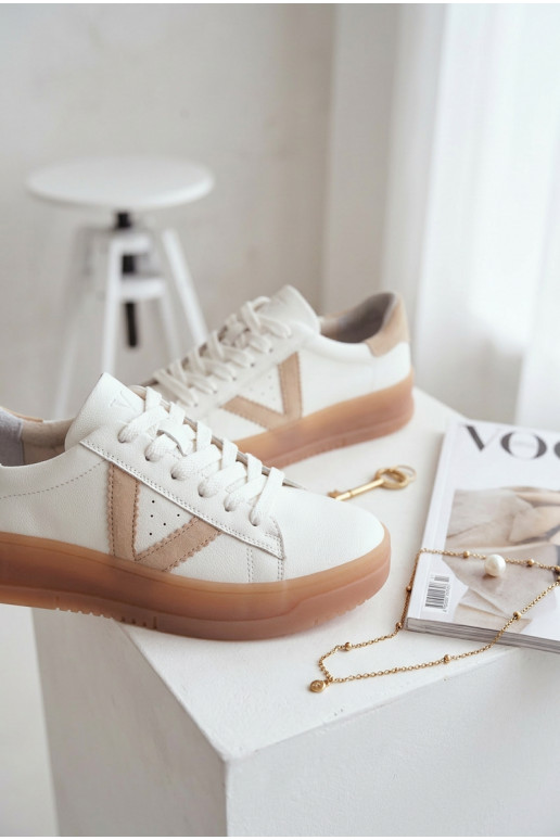 Scarpe modello sneakers FemminileAbilitatoturalnej Skóry con una piattaforma Vinceza 79597 Colore bianco