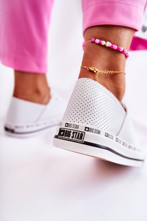 Femminile con elementi traforati scarpe casual Big Star Colore bianco FF274024