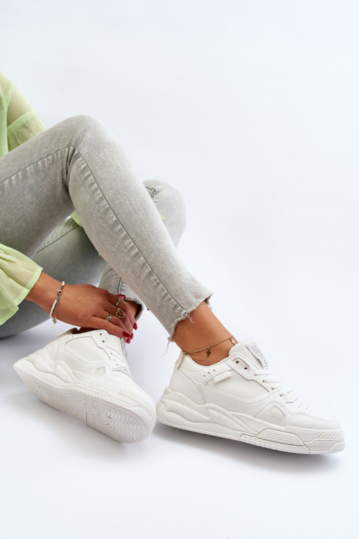 Femminile Scarpe modello sneakers Big Star NN274667 Colore bianco