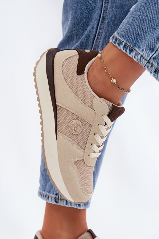 Scarpe modello sneakers Femminile con una piattaforma Big Star TT274275 beige