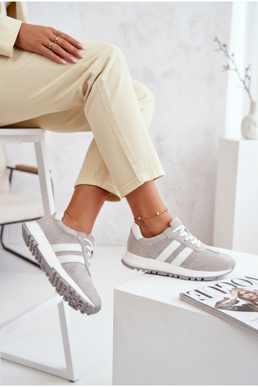 Sneakers da donna in suede naturale color grigio