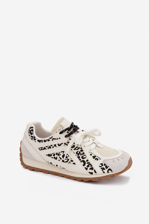 Pelle dalla pelle scamosciata Scarpe modello sneakers Femminile Big Star TT274548 Colore bianco