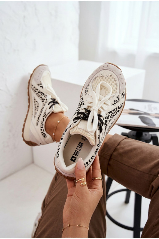 Pelle dalla pelle scamosciata Scarpe modello sneakers Femminile Big Star TT274548 Colore bianco