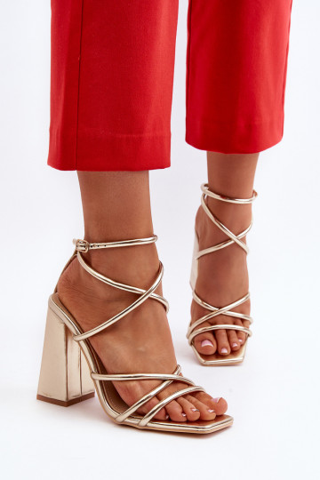 Alla moda Sandali col tacco alto colore dorato Josette