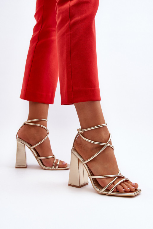 Alla moda Sandali col tacco alto colore dorato Josette