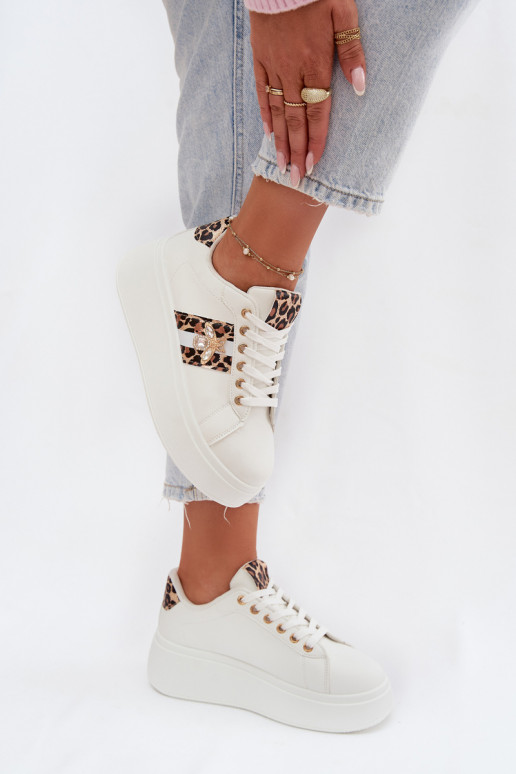 Scarpe modello sneakers Femminile con una piattaformaPrzypinką Colore bianco con motivi di pelliccia di leopardo Palvessa