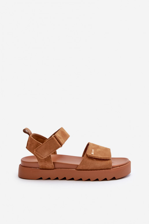 Femminile Sandali in camoscio con una piattaforma Big Star NN274705 colore marrone