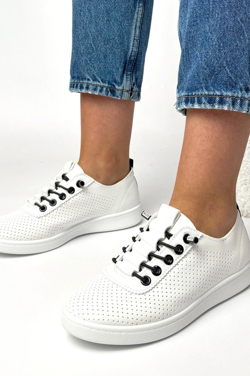 Scarpe sportive bianche perforate Adèle