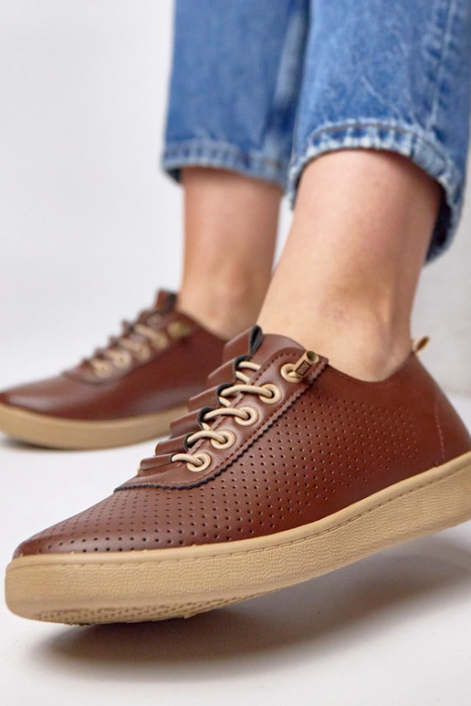 Scarpe sportive marroni perforate Adèle