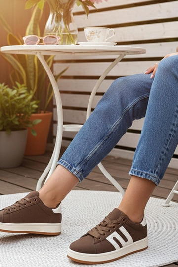Scarpe sportive quotidiane marroni Delphine 2