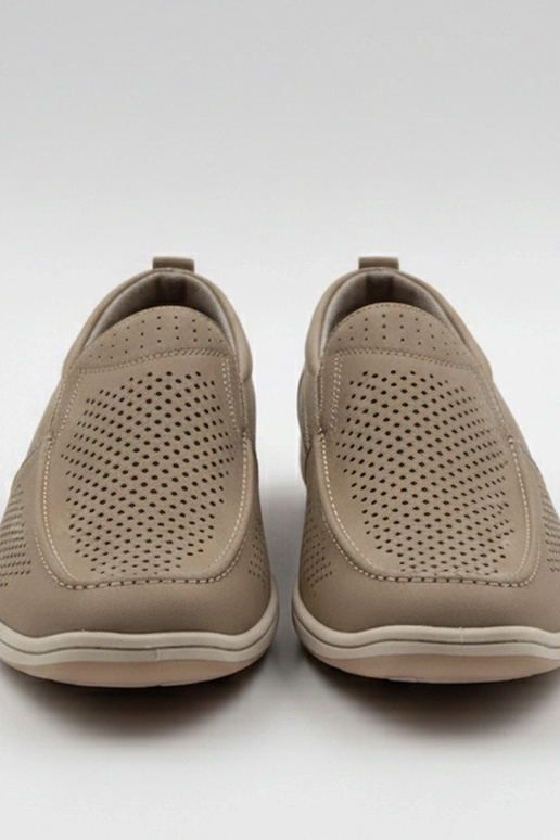 Mocassini perforati da uomo marroni Finn