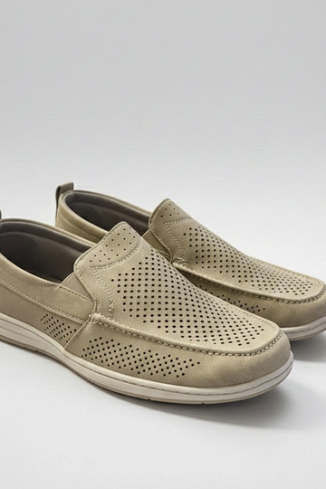 Mocassini perforati da uomo...