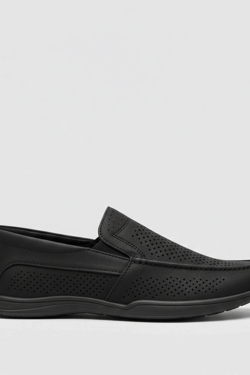 Mocassini perforati da uomo neri Finn