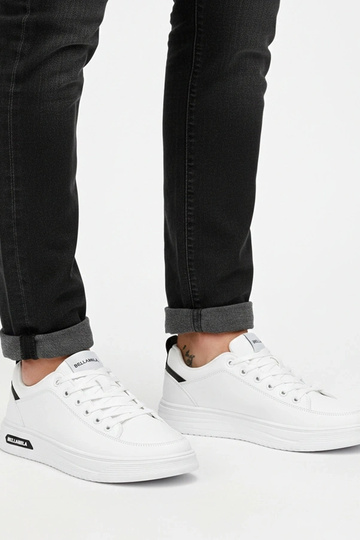 Scarpe da ginnastica... 2