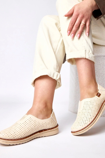 Mezze scarpe a rete crema Rosa 2