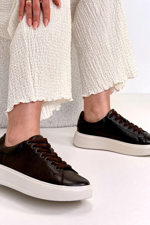 Scarpe sportive in pelle marroni con...