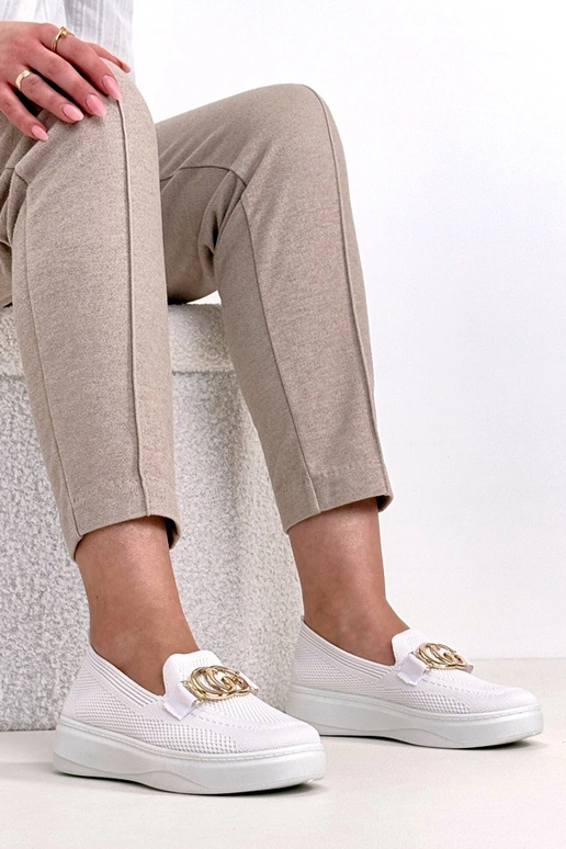 Scarpe sportive in tessuto bianche...