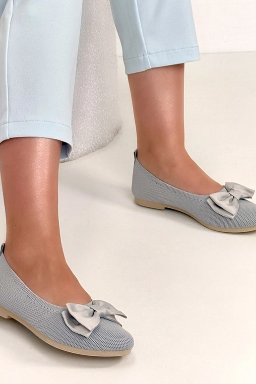 Ballerine in pelliccia grigia con...