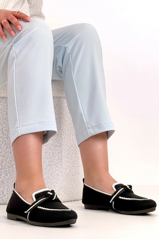 Ballerine in pelliccia nere con lacci...