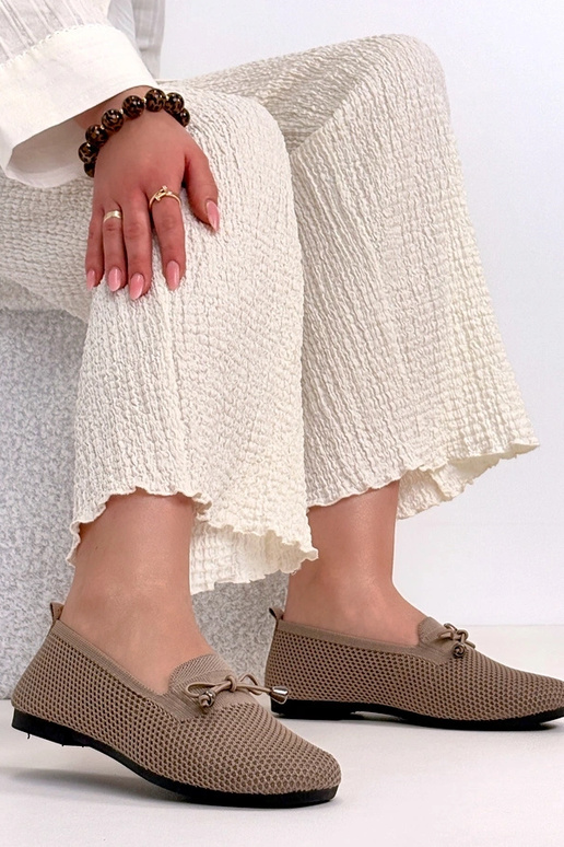 Mocassini in tessuto color sabbia...