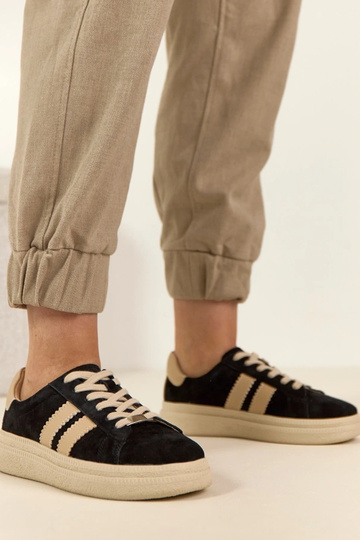 Scarpe sportive in pelle nere a piattaforma Filippo 2
