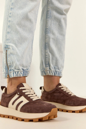 Scarpe sportive in pelle color cioccolato a piattaforma Filippo