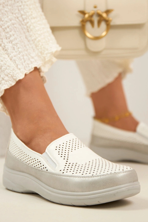 Mezze scarpe a rete bianche argentate...