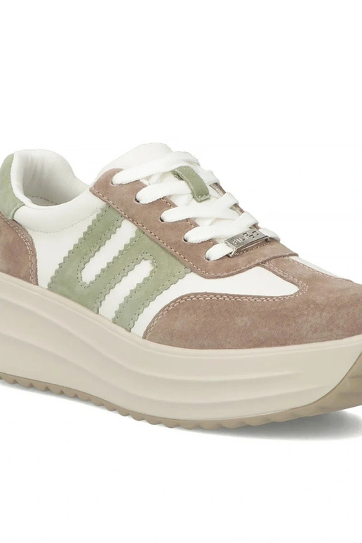 Scarpe in pelle beige con piattaforma...