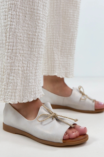 Ballerine in pelle grigie con punta aperta Cambell 2