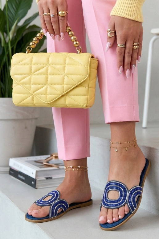 Granatowe Klapki Zdobione Cyrkoniami...