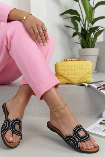 Zoccoli neri adornati con strass Olivia