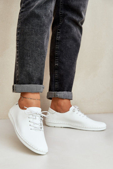 Scarpe stringateAbilitatoturalnej Skóry D&A LR51-645 Colore bianco 2