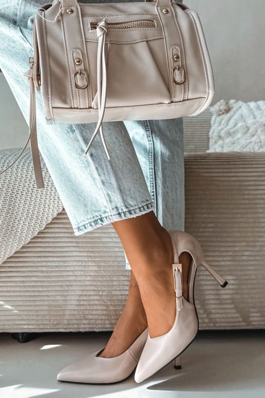 Décolleté con intagli e fibbie Vinceza 62288 color grigio