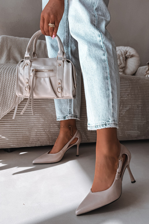 Décolleté con intagli e fibbie Vinceza 62288 color grigio