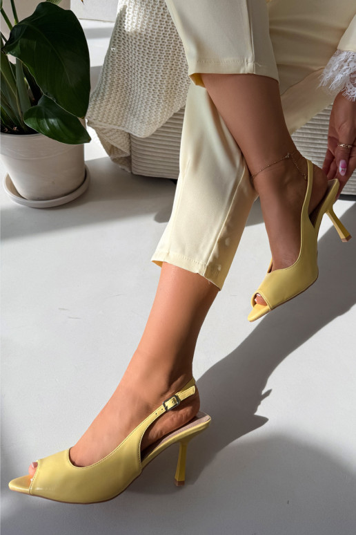 Sandali da donna con tacchi sottili colore giallo Sevina