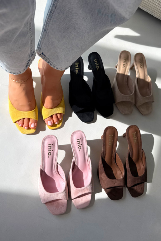 Pantofole da donna Abilitato Smukłym Obcasie colore giallo Revina