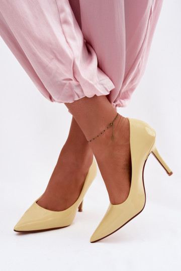 Scarpe col tacco classiche verniciate in pelle sintetica gialla Odira 2