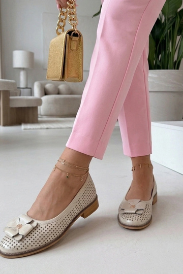 Ballerine in pelle dorata... 2