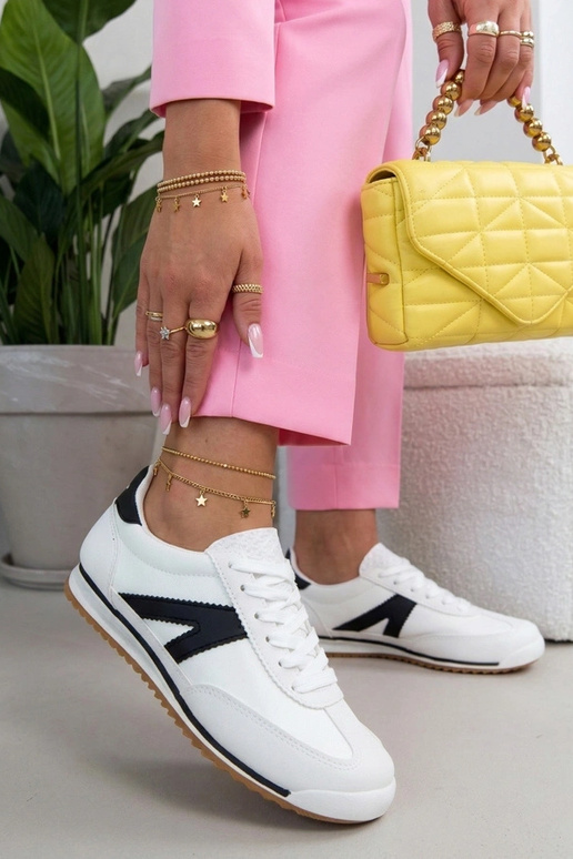 Scarpe sportive bianche con elementi...